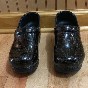 Dansko Women's Clogs
